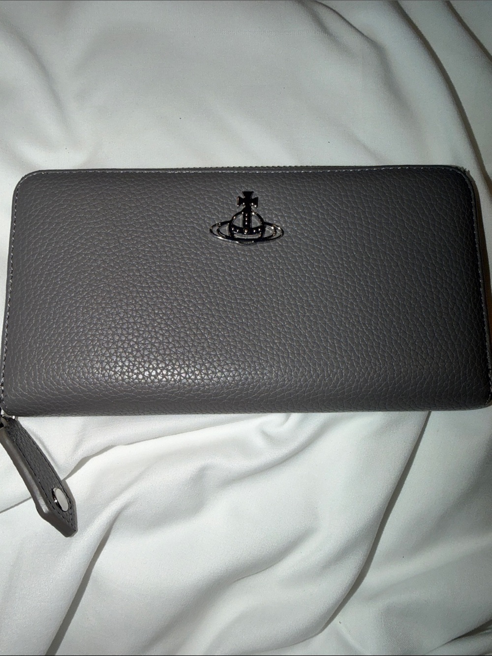 Vivienne Westwood Gray Pebbled Leather Orb Zip Around Wallet